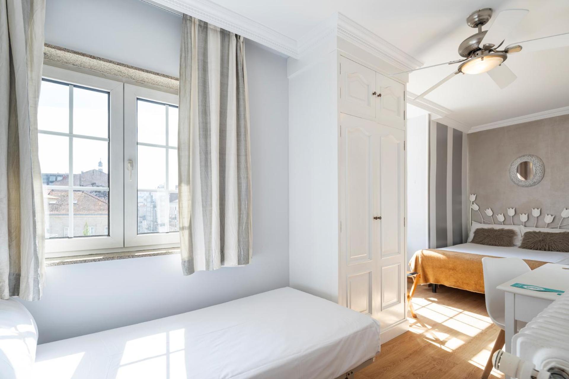 Hotel Alda Puerta Del Sol Vigo Ngoại thất bức ảnh